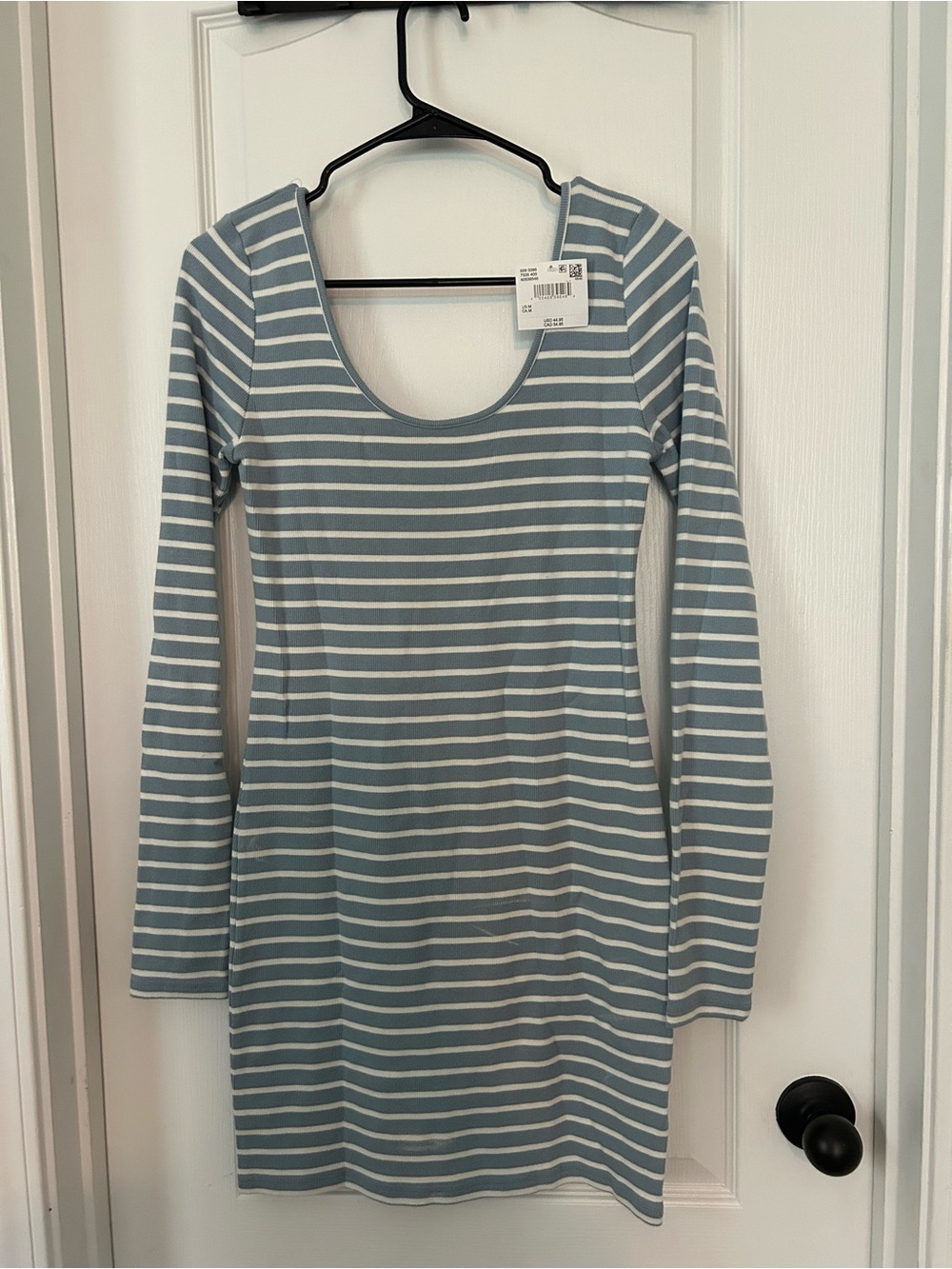 American Eagle Outfitters Blue & White Striped Scoop Neck Dress